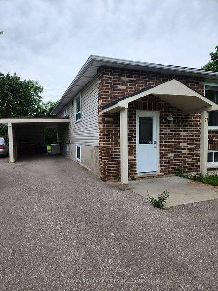 Waterloo, ON N2L 5E6,71 Helene CRES