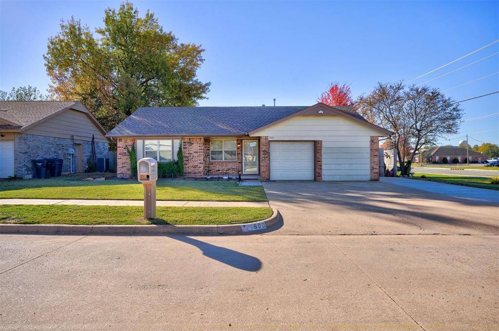 Moore, OK 73160,800 SE 9th Street