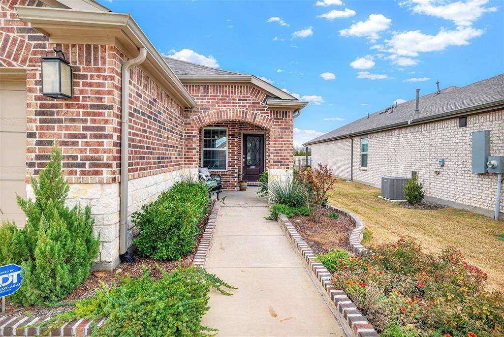 Mckinney, TX 75071,905 Hidden Eddy Drive