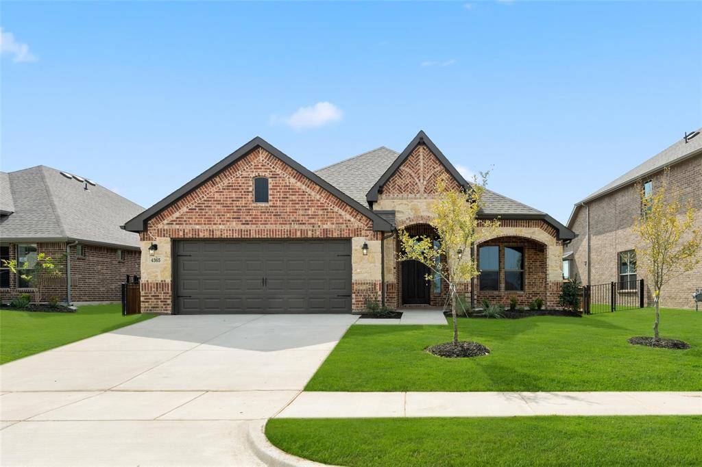 Joshua, TX 76058,4365 Sun Meadow Drive