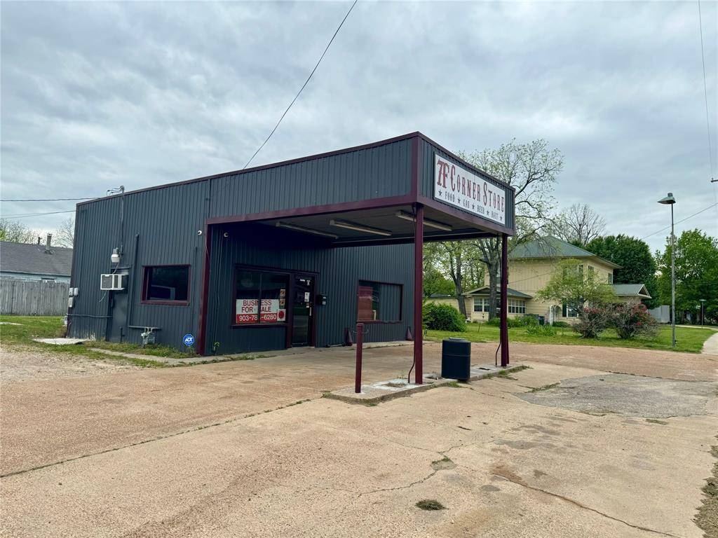 Cooper, TX 75432,301 W Dallas Avenue