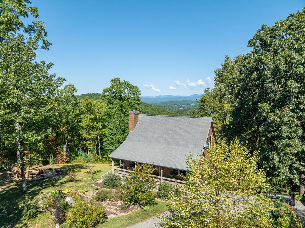 Brasstown, NC 28902,359 Caldwell Overlook