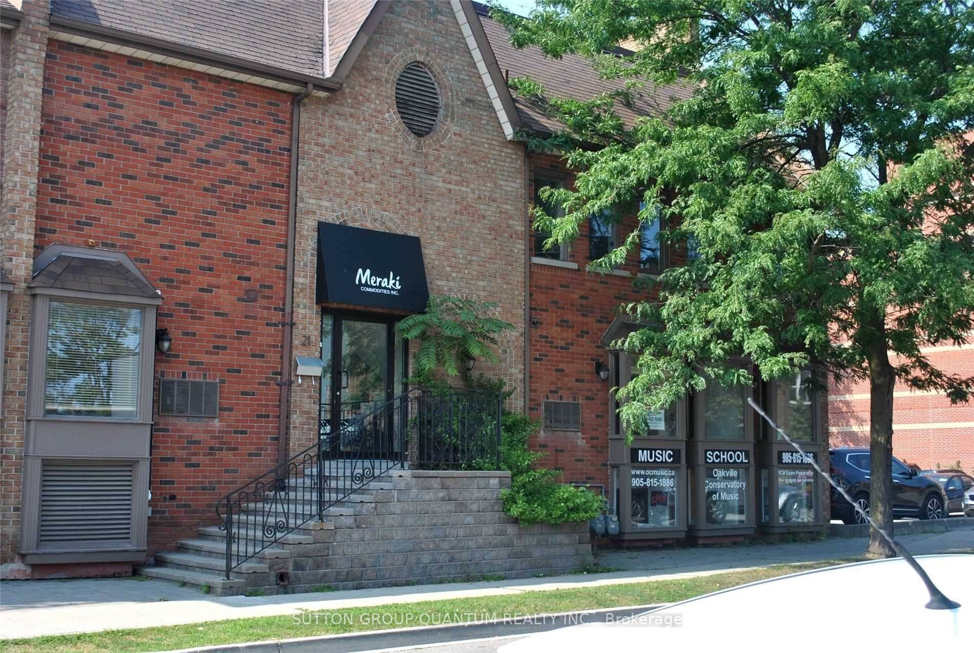 Oakville, ON L6J 1P2,323 Church ST #21