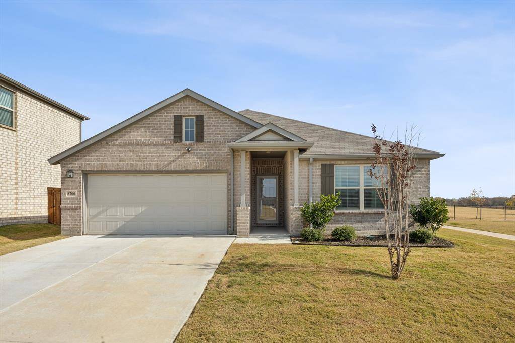 Fort Worth, TX 76131,8700 Copper River Drive