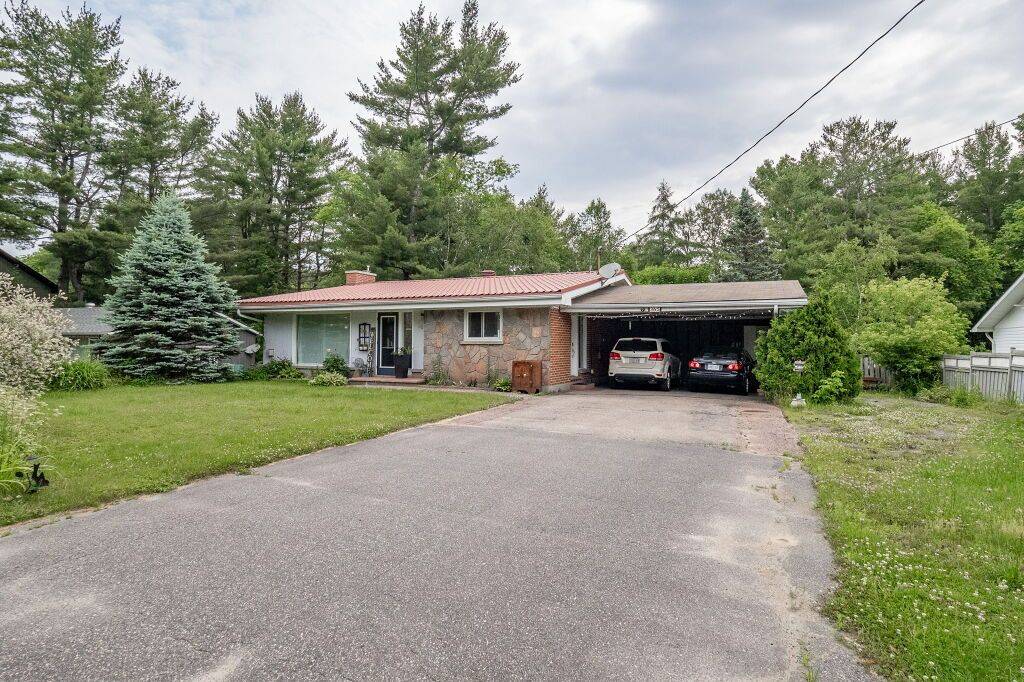 Bracebridge, ON P1L 1B6,365 Wellington St N/A N