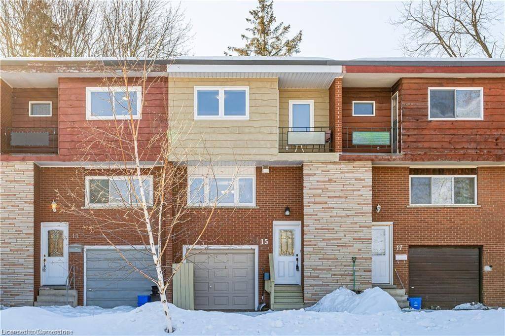 Kitchener, ON N2M 4J5,15 Greenbrook DR