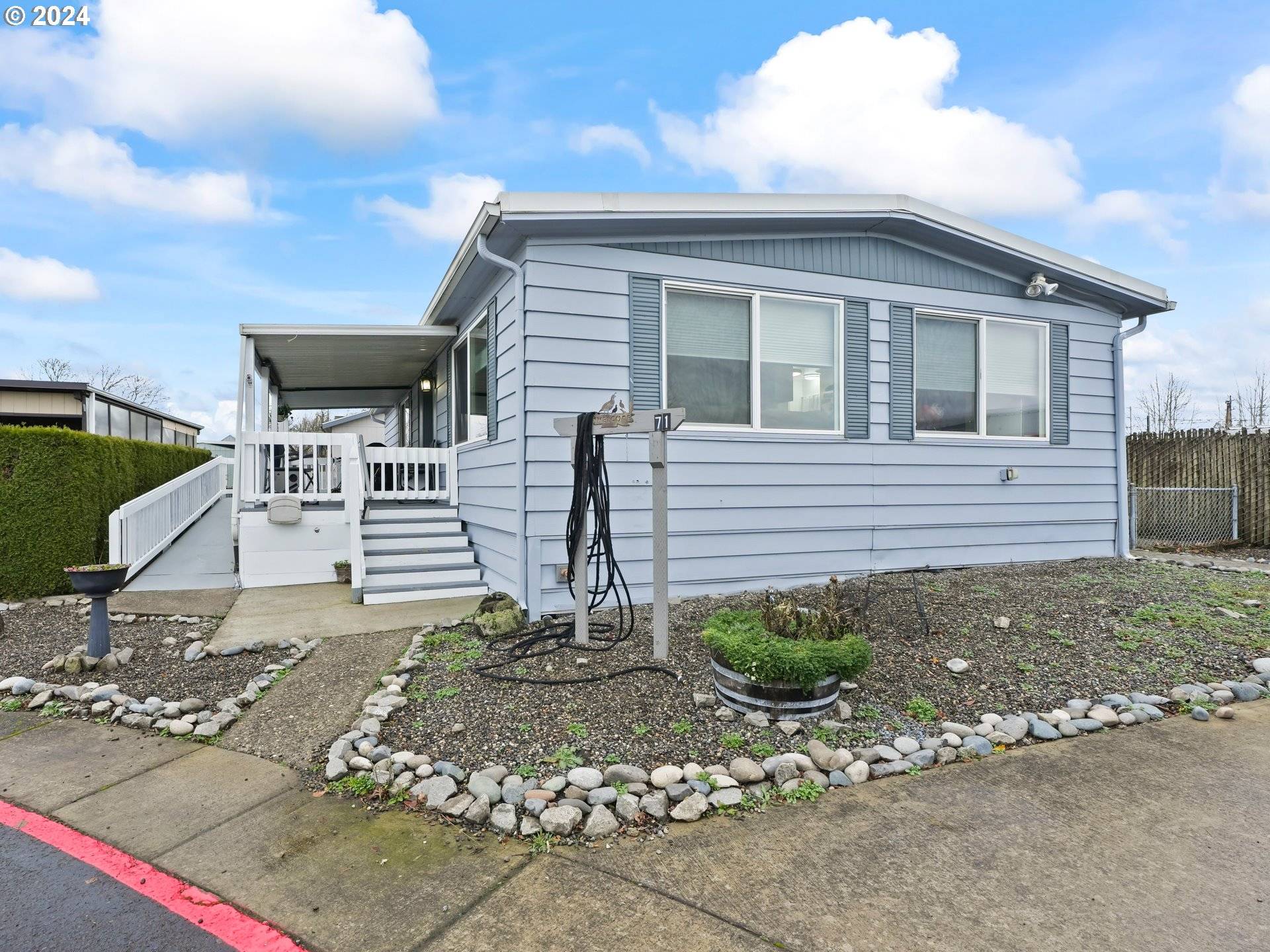 Gresham, OR 97030,900 NE FRANCIS AVE #71