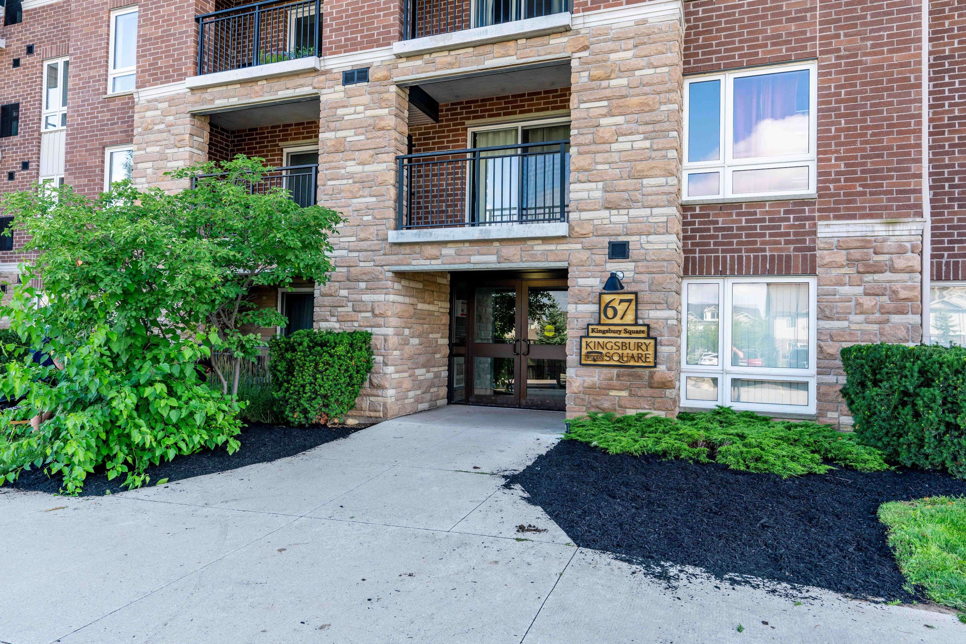 Guelph, ON N1L 0L3,67 Kingsbury SQ #311