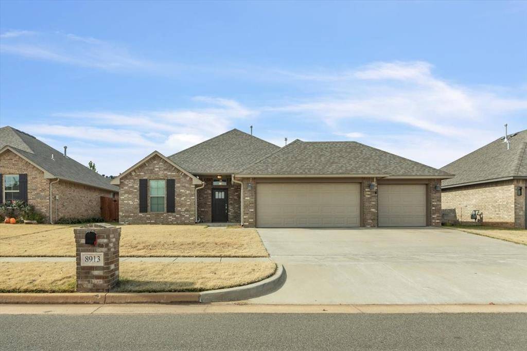 Yukon, OK 73099,8913 Stacy Lynn Lane