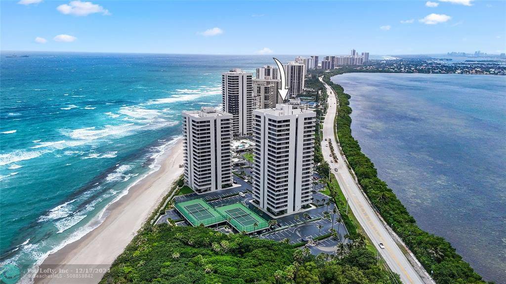 Singer Island, FL 33404,5550 N Ocean Dr  #10-A