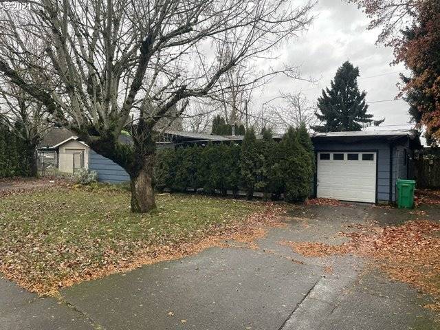 Portland, OR 97230,13815 NE KNOTT ST