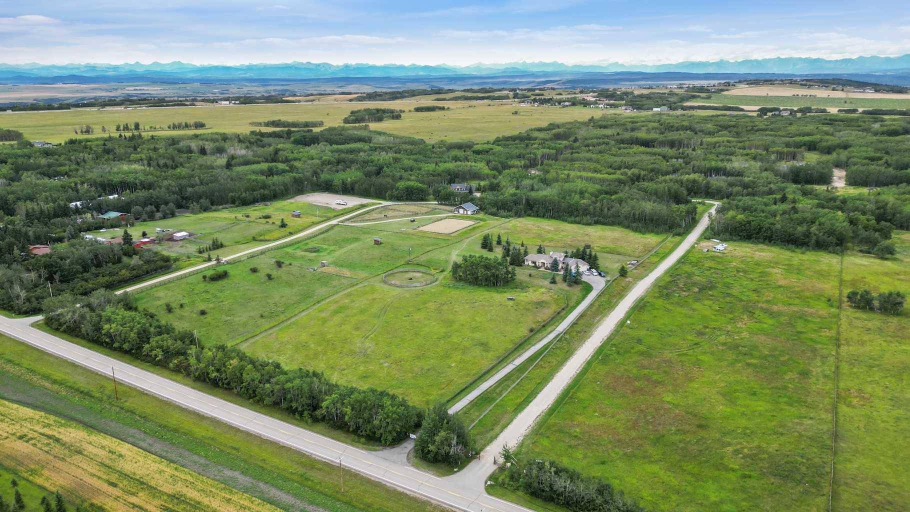 Rural Rocky View County, AB T4C 2Y8,4 Elkstone EST