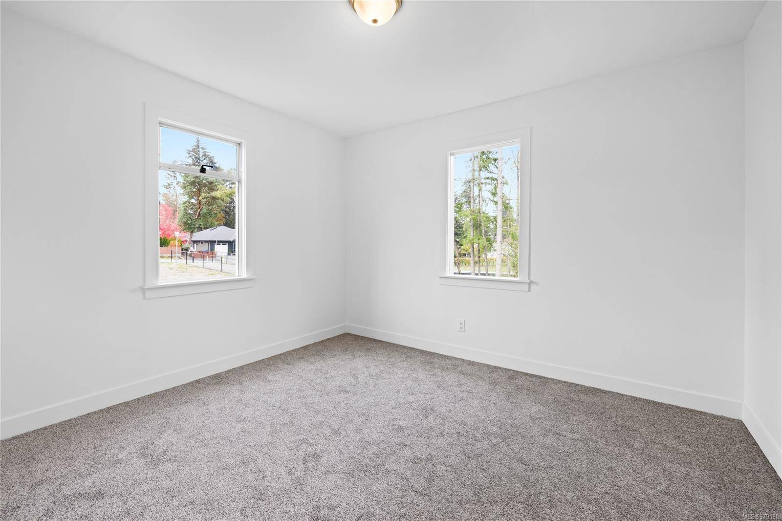 Nanaimo, BC V9T 3R7,2498 Rosstown Rd