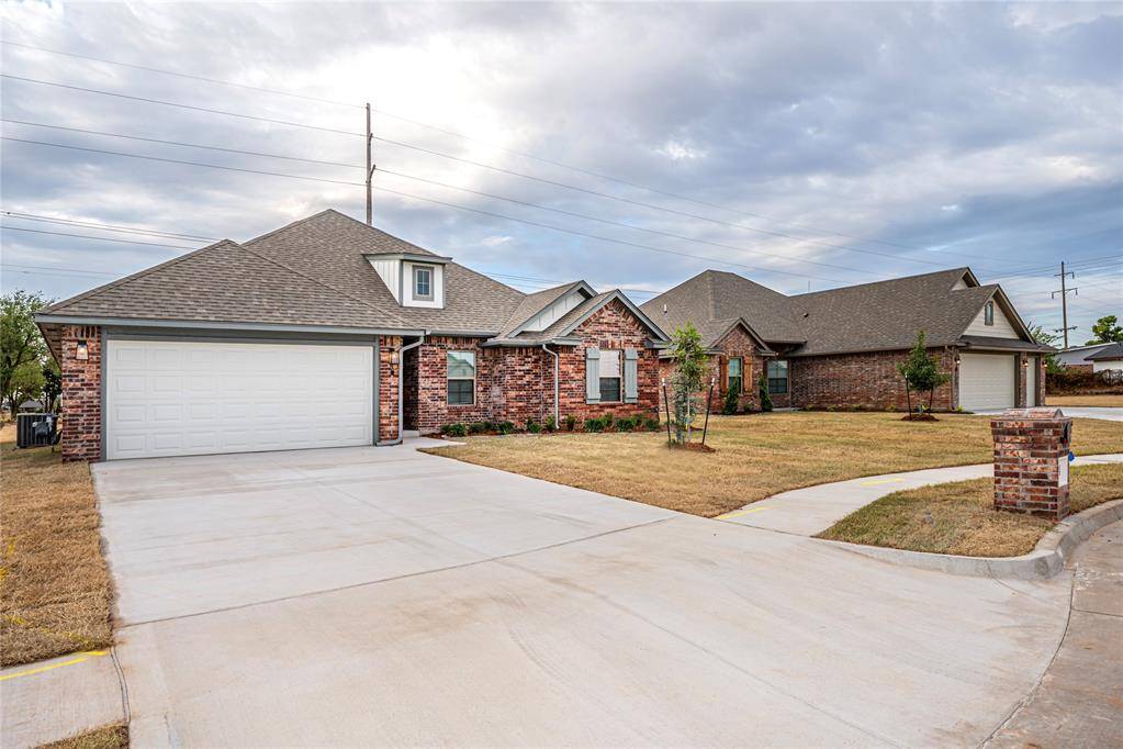 Yukon, OK 73099,704 Black Mesa Court