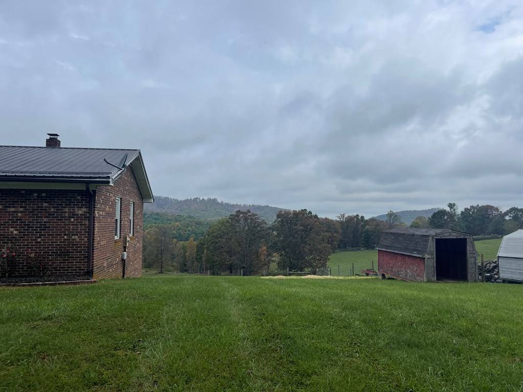 Galax, VA 24333,79 SW 79 Sandpiper Lane