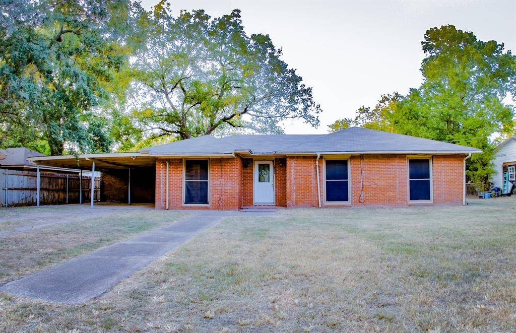 Teague, TX 75860,1205 Elm Street