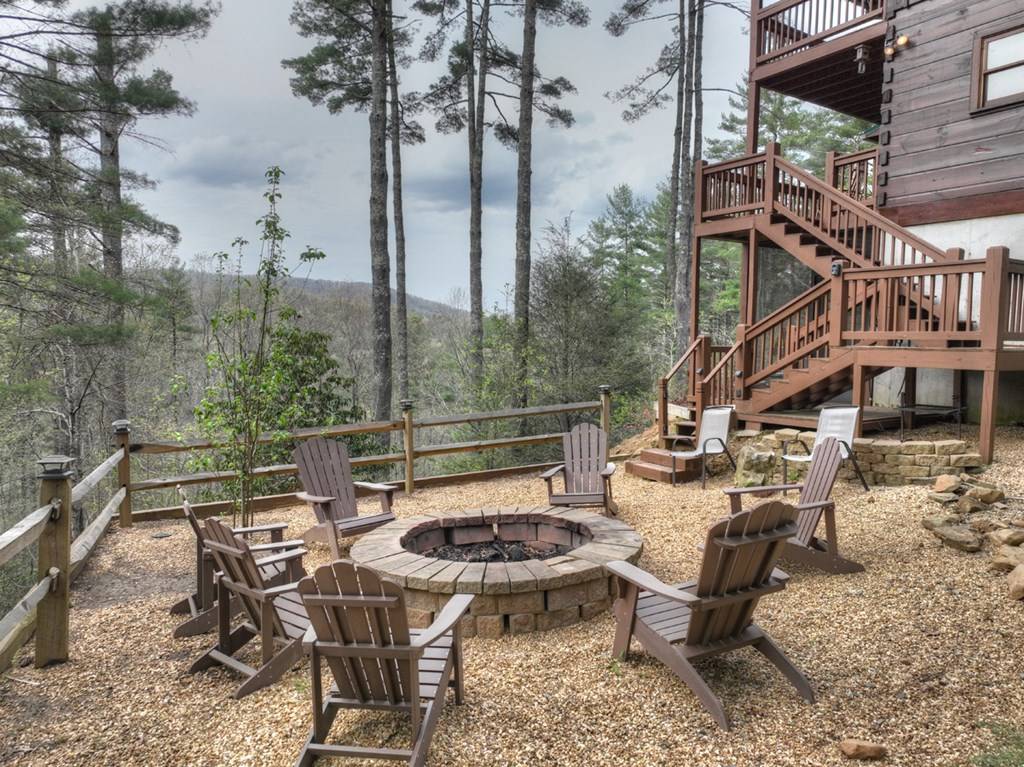 Blue Ridge, GA 30513,464 Bell Camp Ridge Road