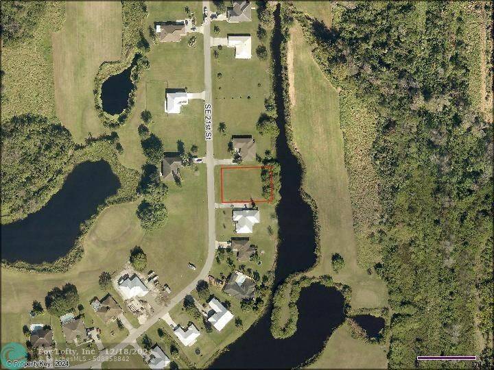 Okeechobee, FL 34974,1440 SE 21st St