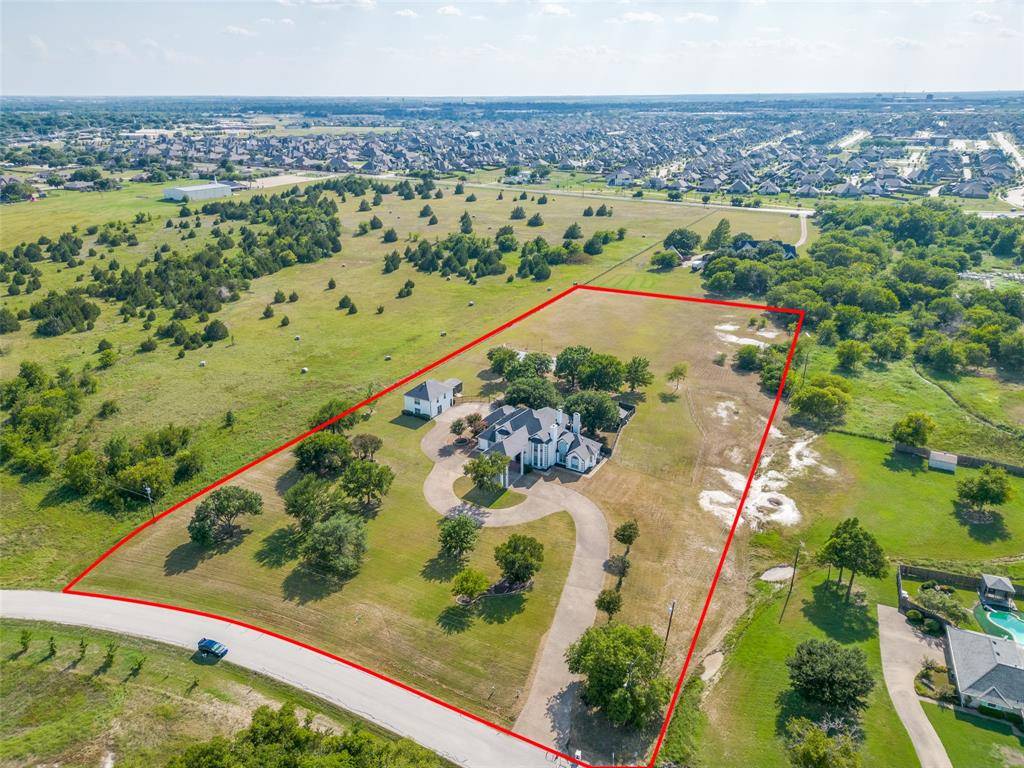 Waxahachie, TX 75165,311 Spring Creek Drive