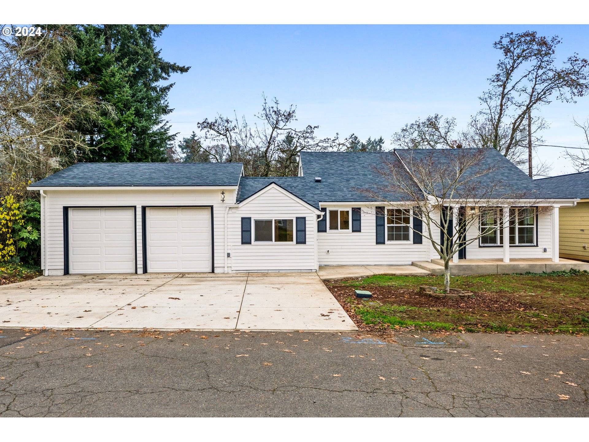 Salem, OR 97302,255 S Southview PL