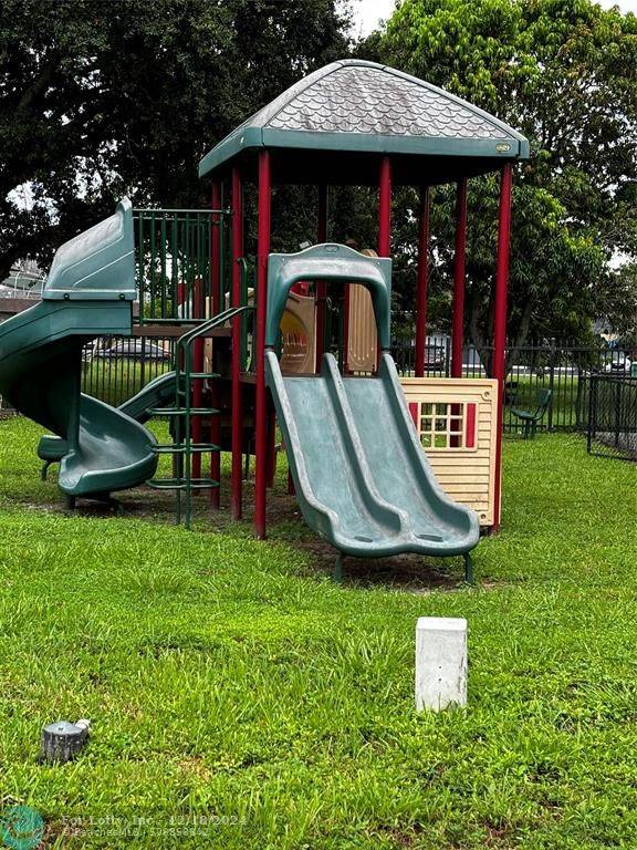 Lauderhill, FL 33313,5432 NW 18th Pl