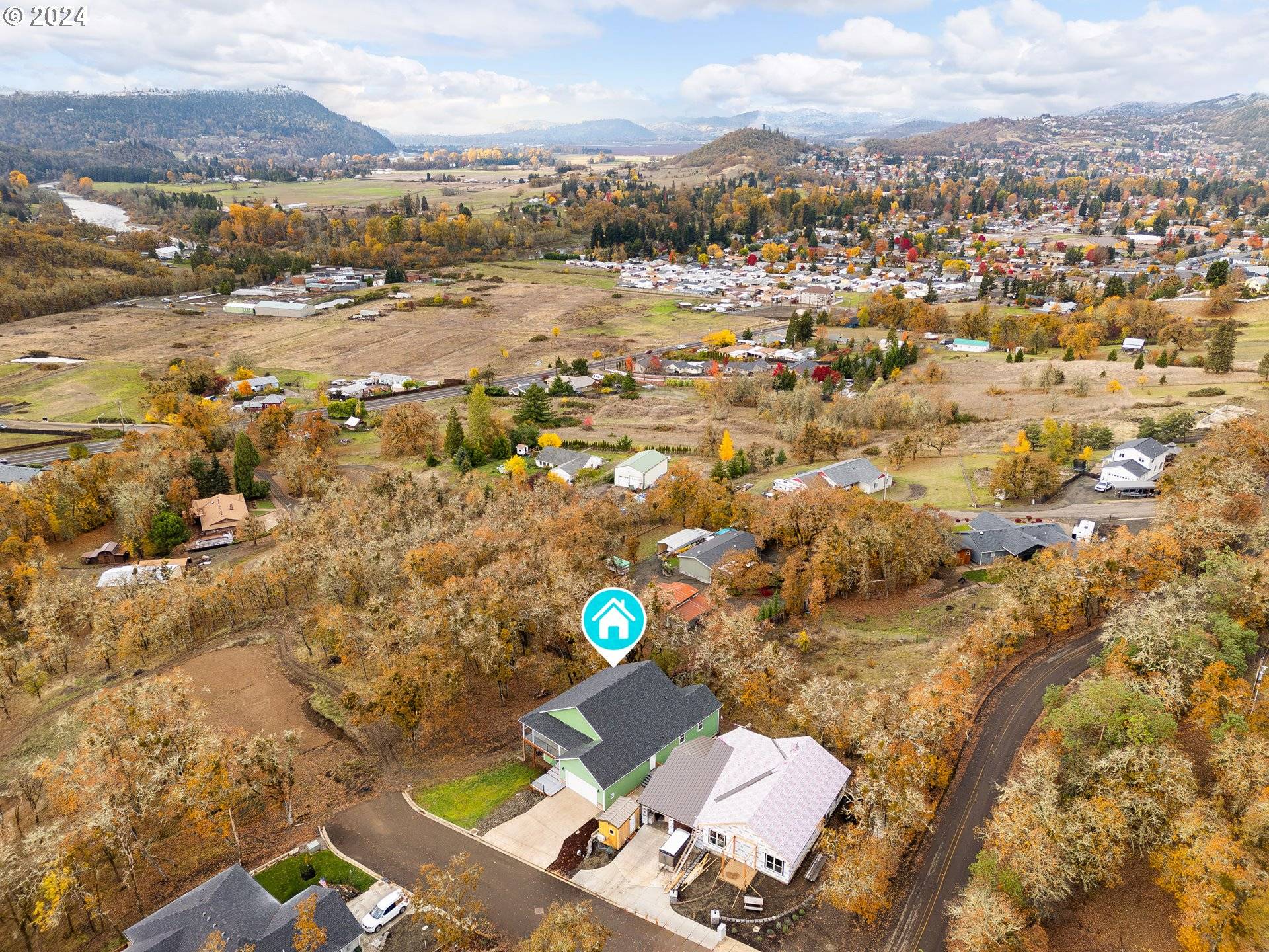 Roseburg, OR 97471,125 SYLVAN VISTA CT