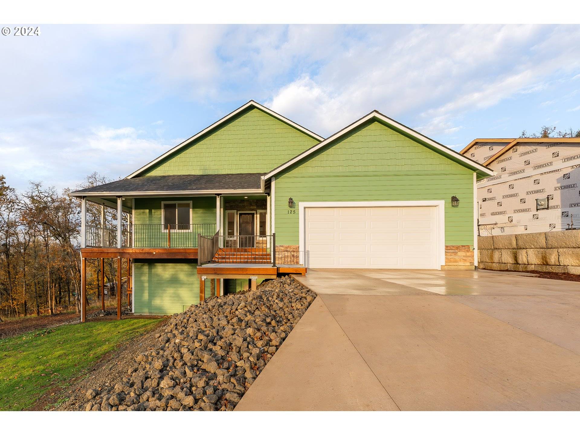 Roseburg, OR 97471,125 SYLVAN VISTA CT