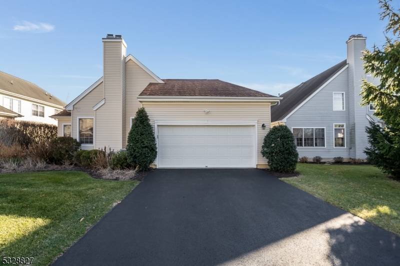 Washington Twp., NJ 07882,46 Falcon Way