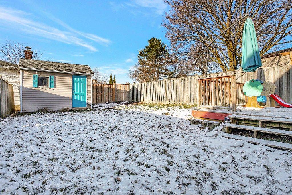 Kitchener, ON N2E 3B2,312 Ristau PL