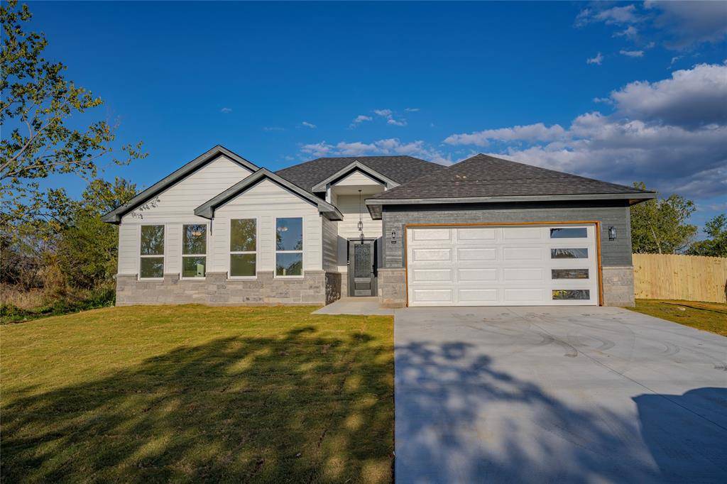 Granbury, TX 76048,5701 Stonegate Circle