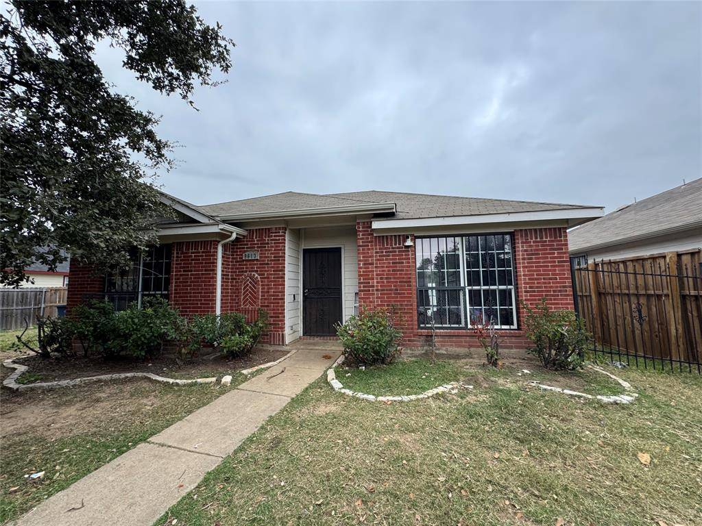 Dallas, TX 75217,9613 Whistler Drive