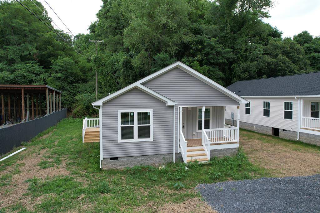 Marion, VA 24354,533 S CHURCH ST