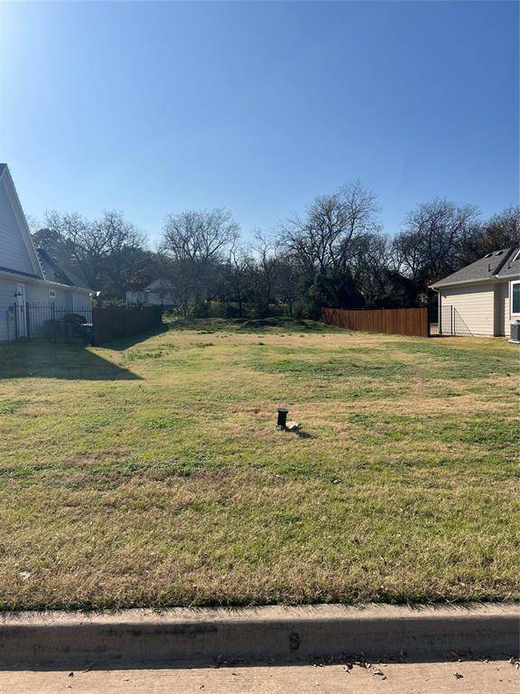 Argyle, TX 76226,208 Village Way