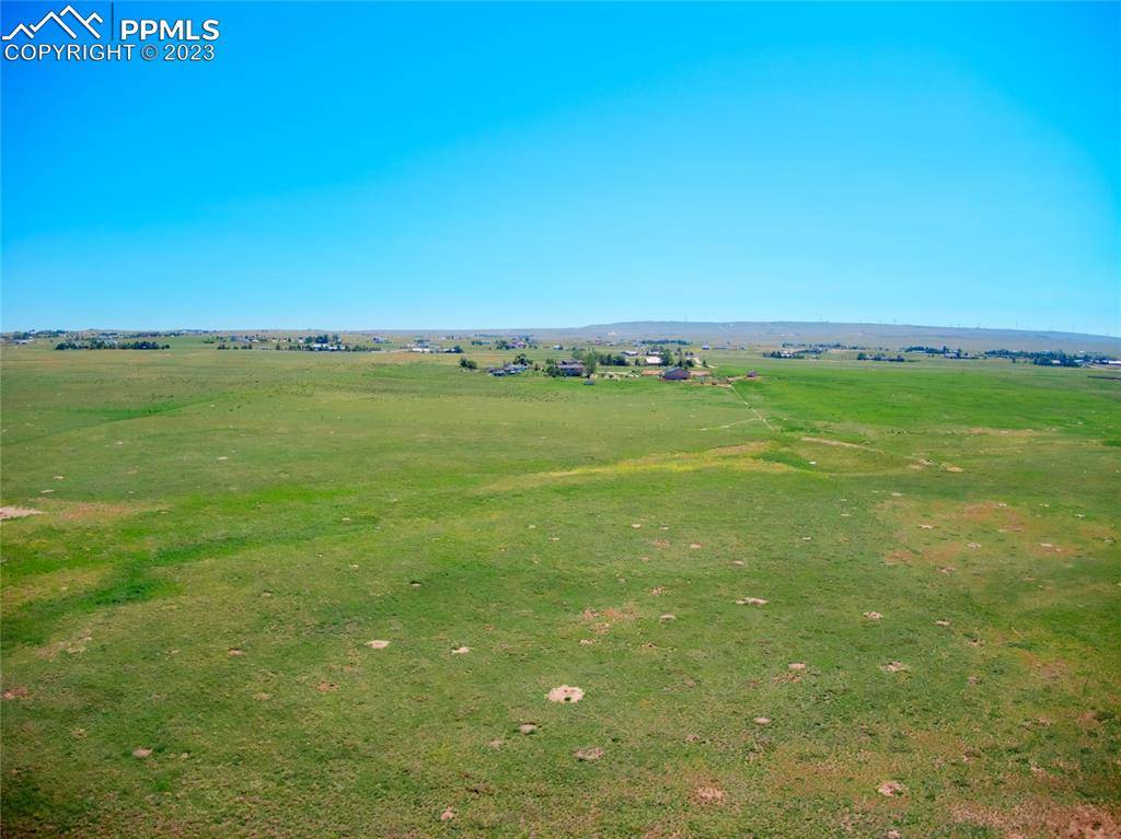 Calhan, CO 80808,23165 Farmhouse CT