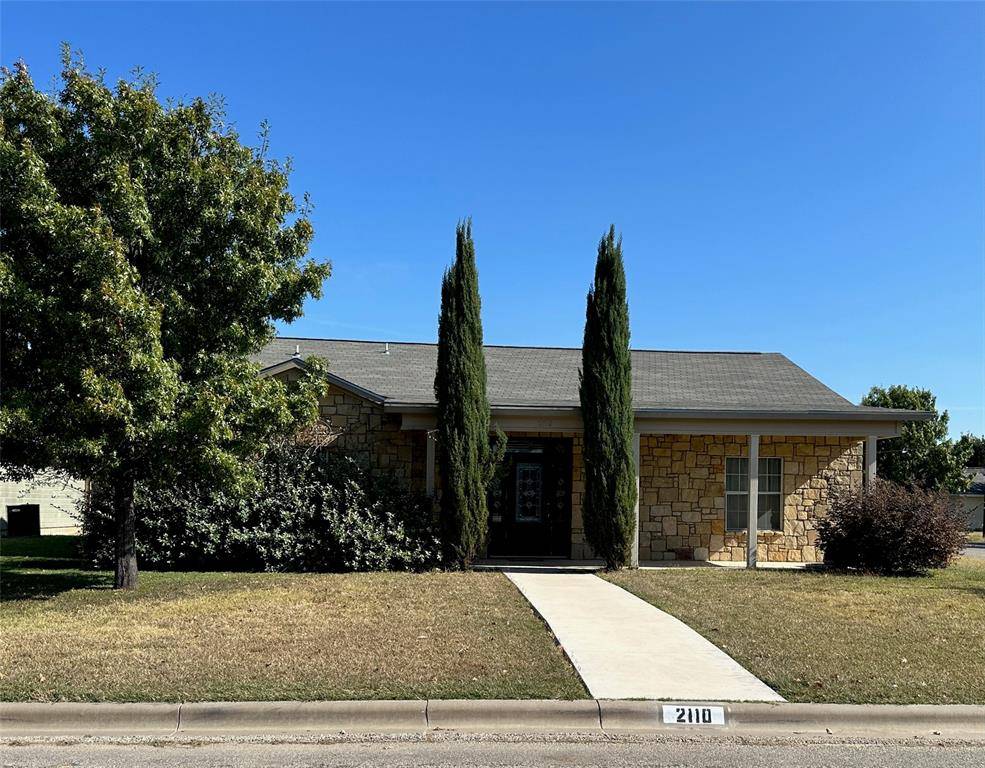 Brownwood, TX 76801,2110 8th Street