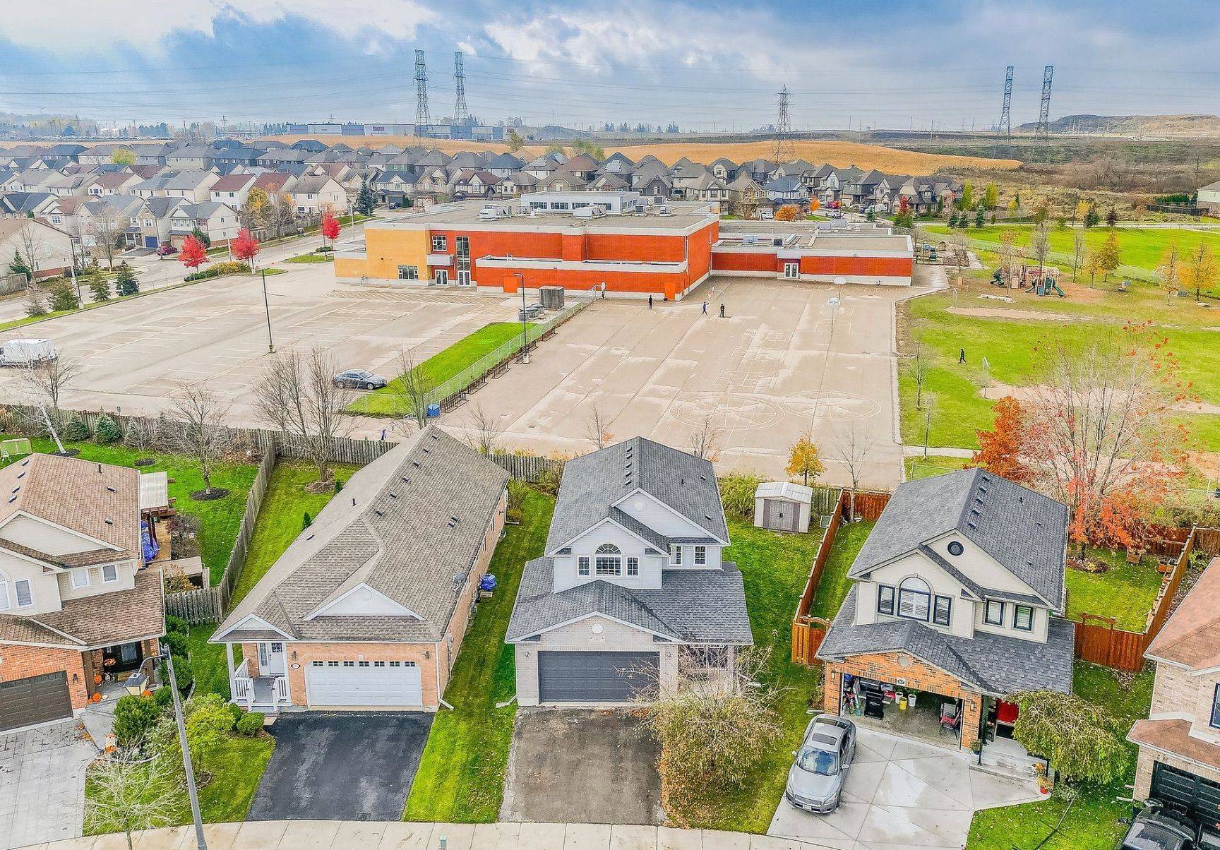 Waterloo, ON N2T 2X5,565 Avignon PL