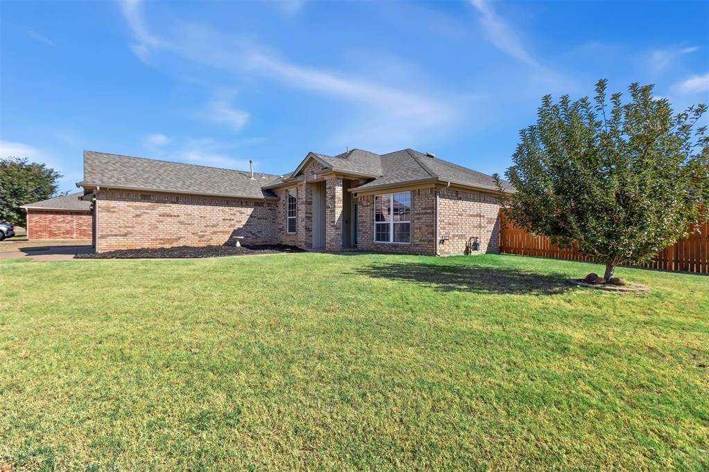 Yukon, OK 73099,3120 Brighton Place