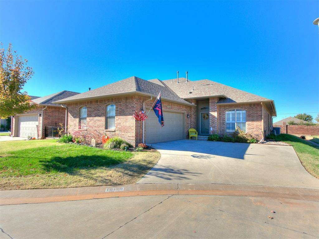 Edmond, OK 73013,16129 Vintage Court