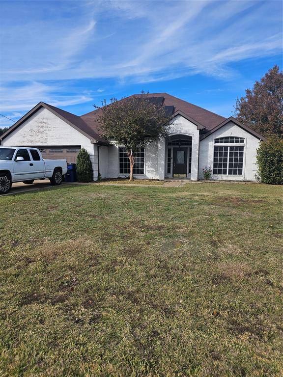 Waxahachie, TX 75165,116 Country Drive