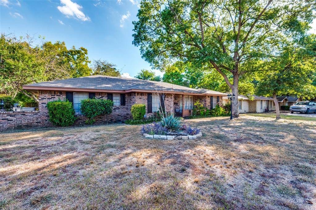 Lancaster, TX 75146,948 Briarcove Place