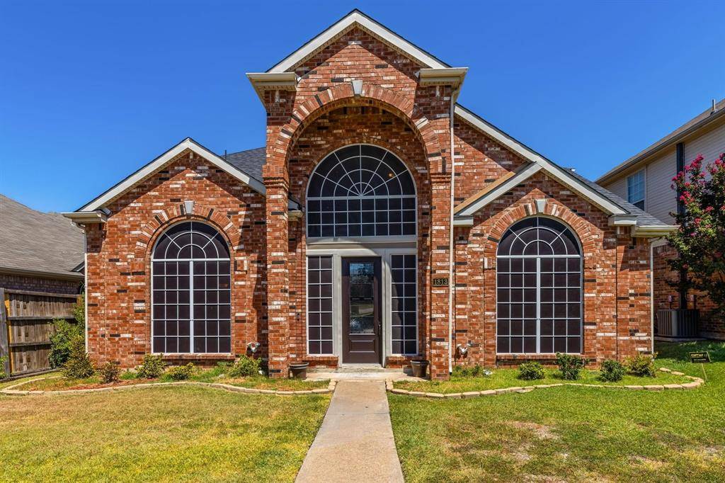 Carrollton, TX 75010,1813 Dew Valley Drive