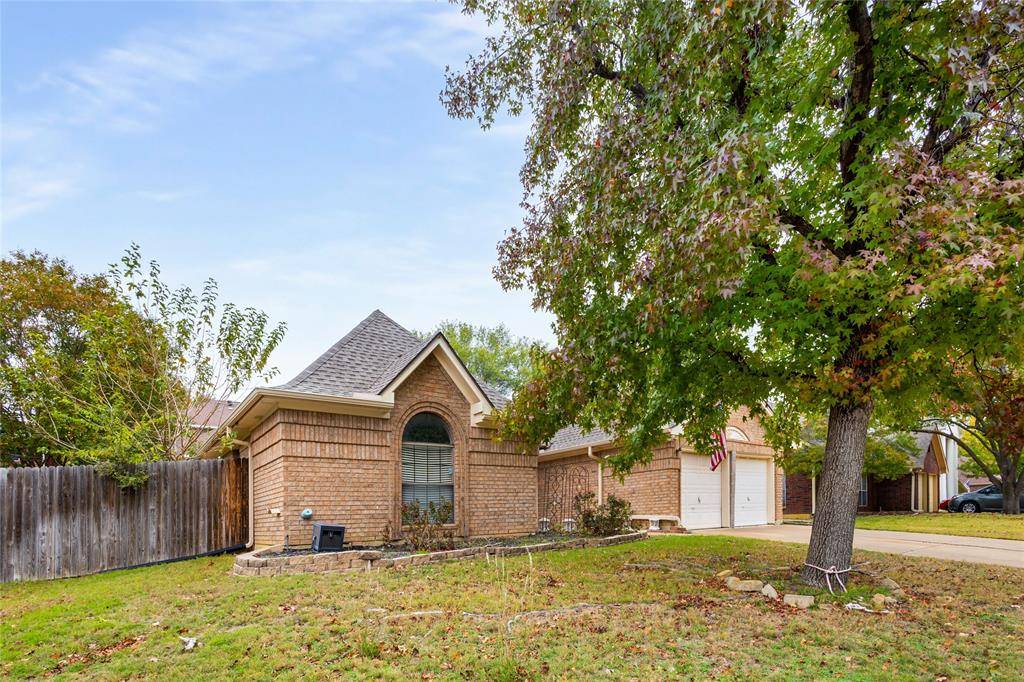 Grapevine, TX 76051,1820 Autumndale Drive