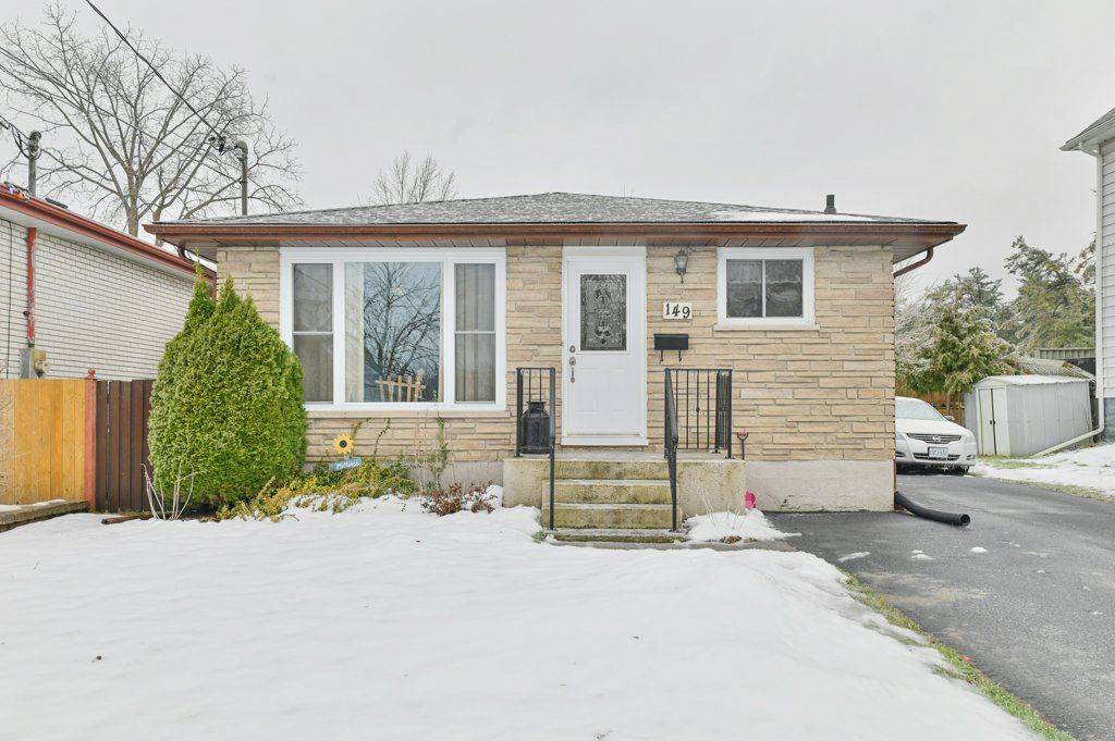 Quinte West, ON K8V 3K3,149 McGill ST