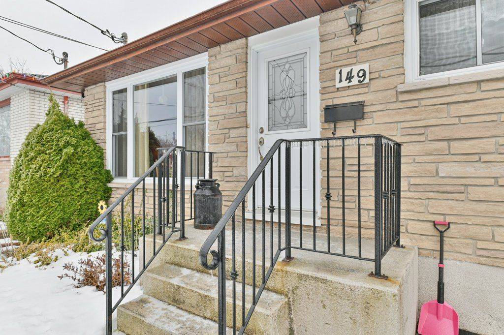 Hastings, ON K8V 3K3,149 McGill ST