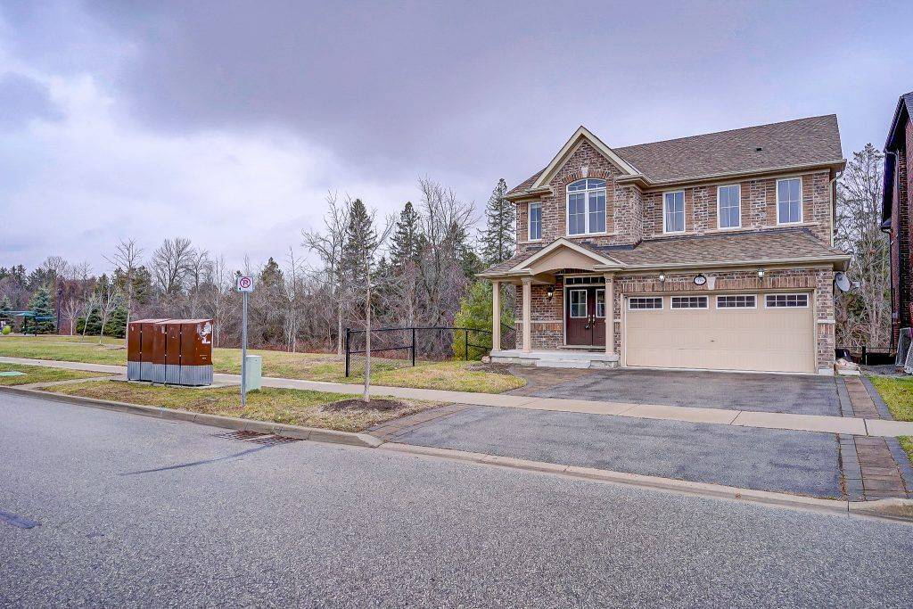 Durham, ON L1Z 0P8,78 Rumbellow CRES