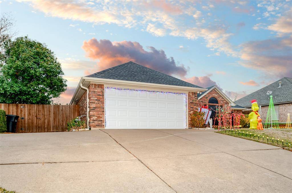 Burleson, TX 76028,432 Shelby Drive