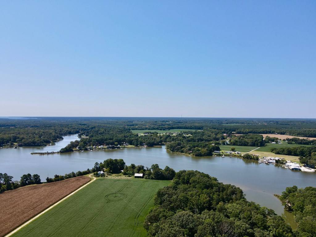 Burgess, VA 22432,340 Flood Point RD