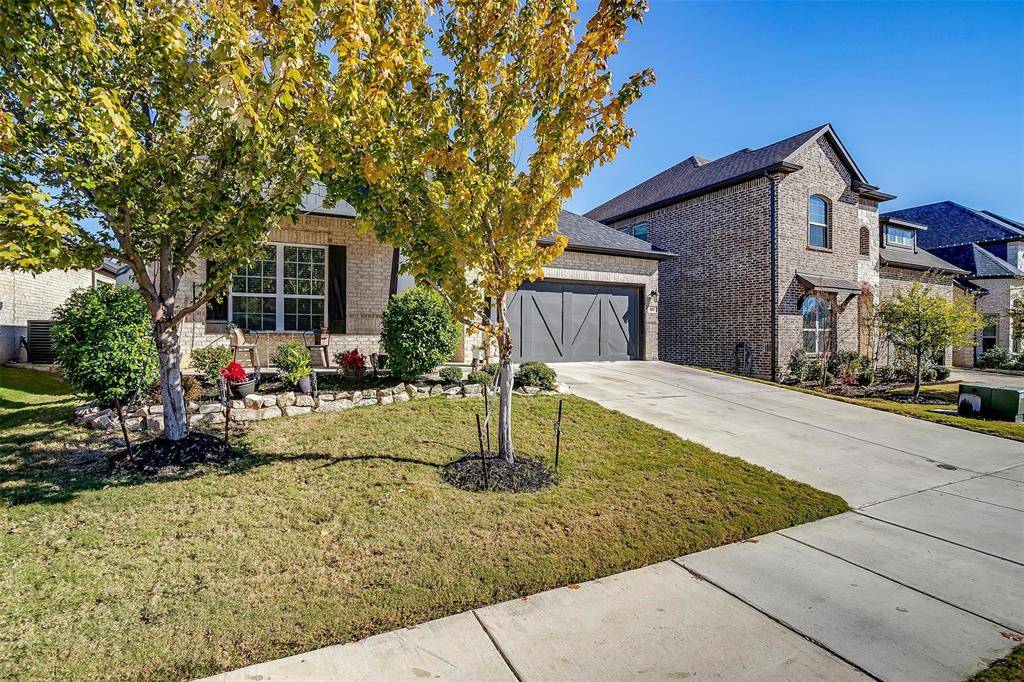 Arlington, TX 76002,657 Harris Ridge Drive