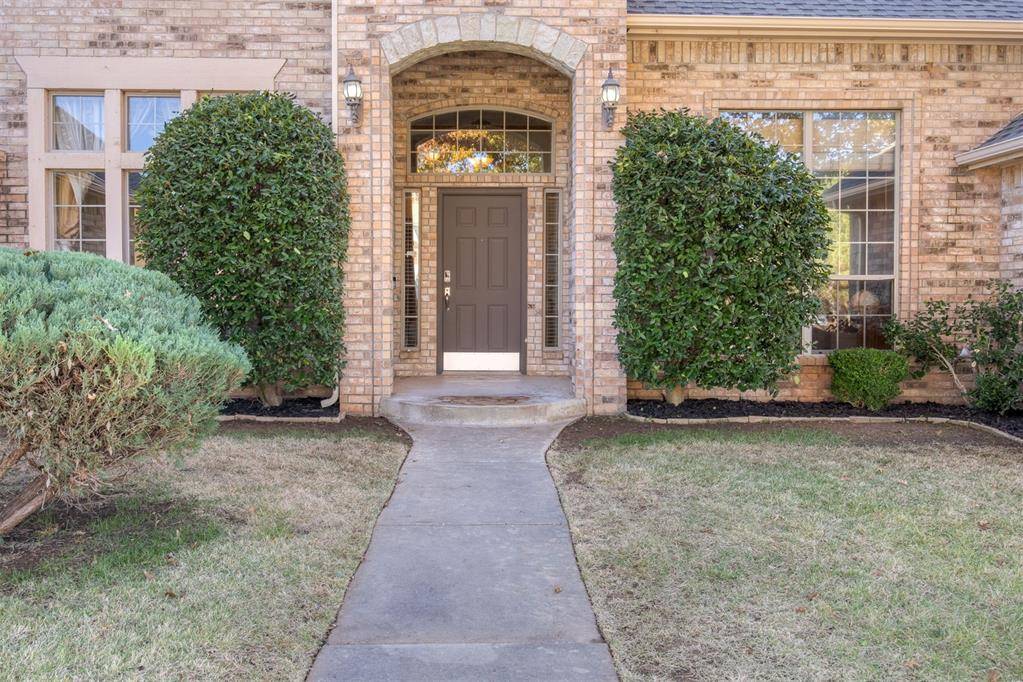 Edmond, OK 73013,608 NW 160th Street