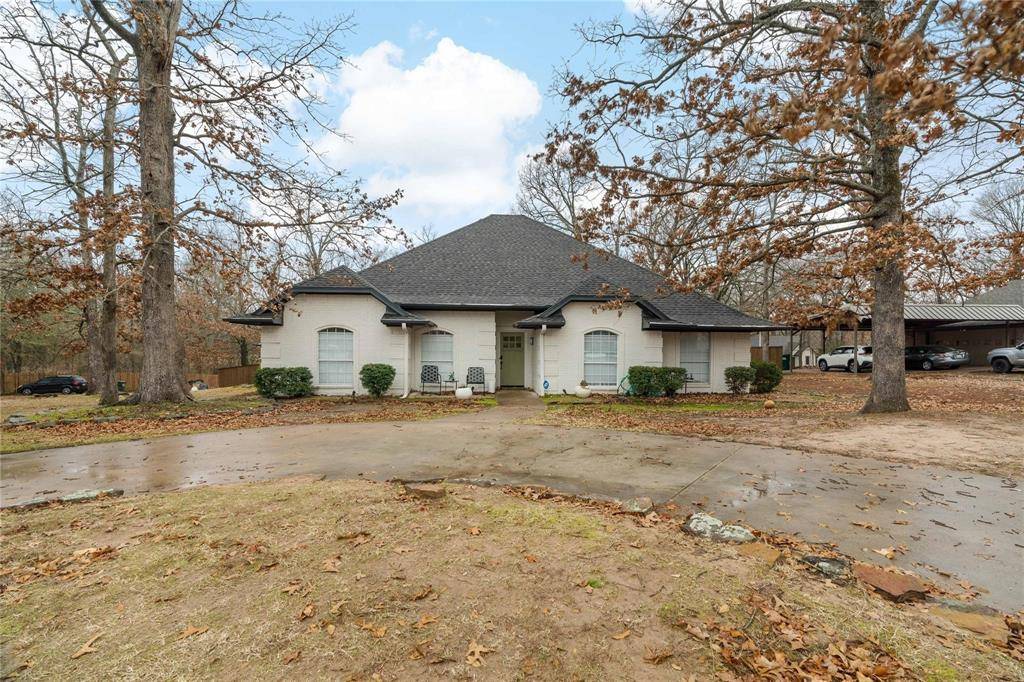 Powderly, TX 75473,385 Timber Lakes Drive